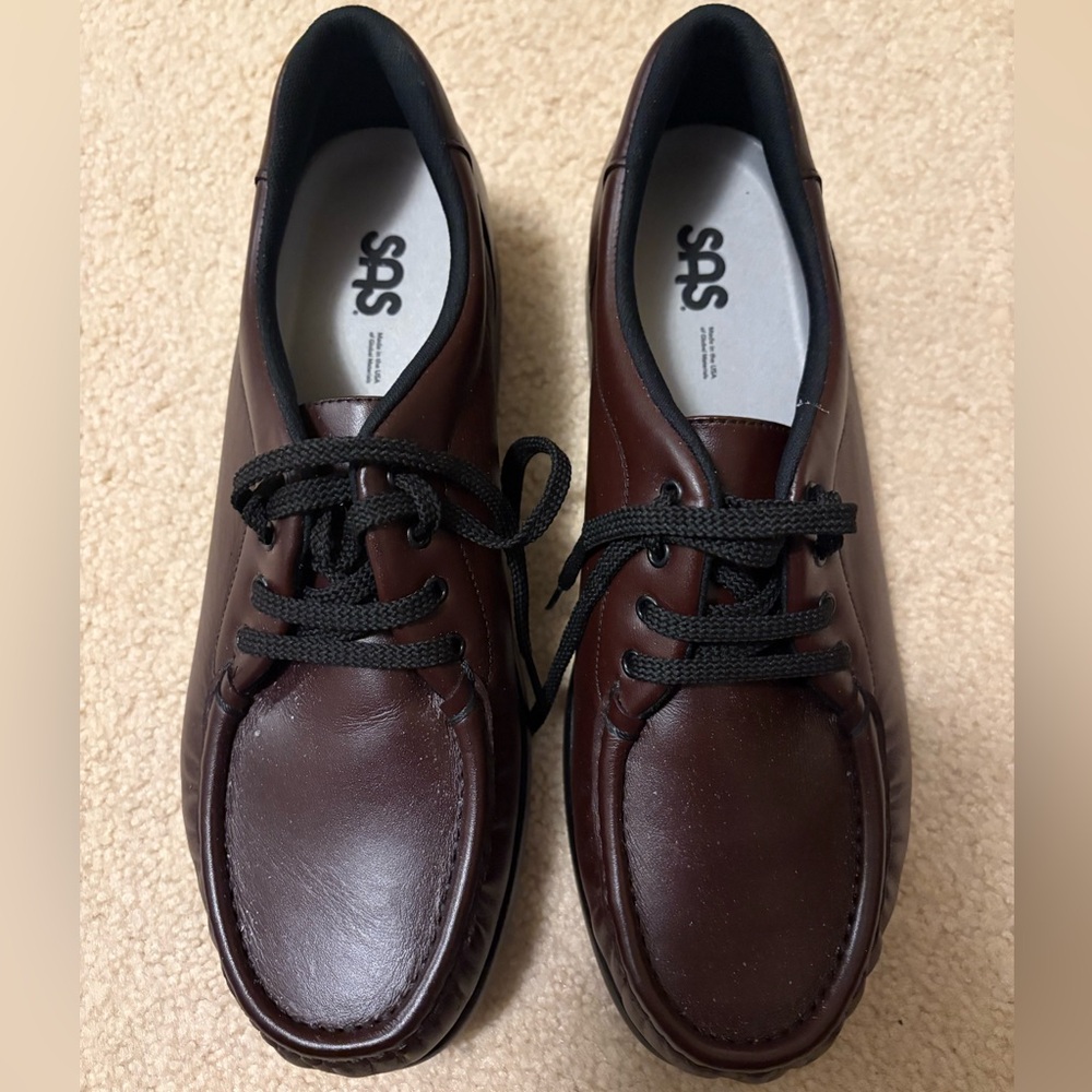 SAS Brown Leather lace shoe, Comfortable Design